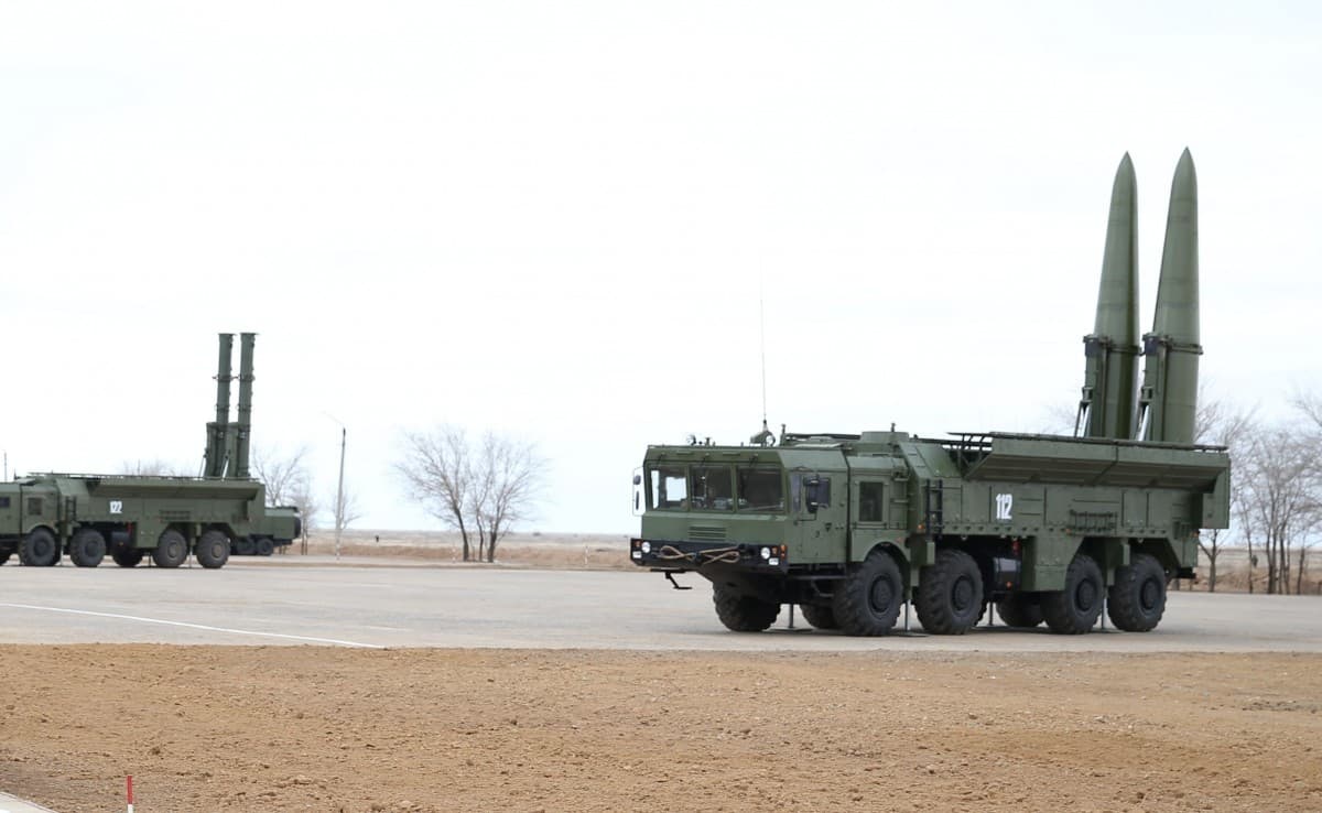 Rossiya mudofaa vazirligi Kaliningradga raketa majmualari tashlanganini tasdiqladi