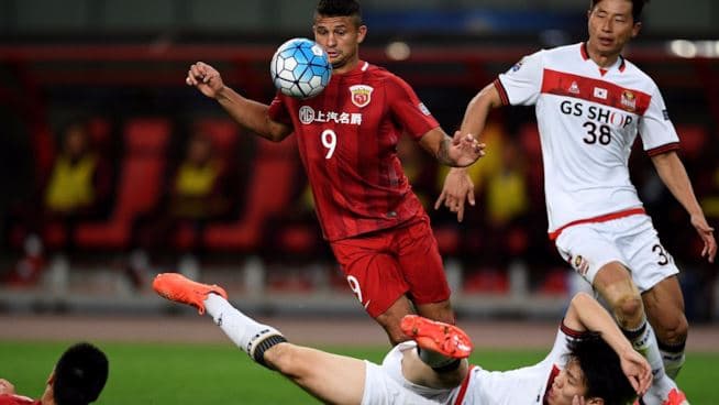 Xitoydagi «o‘zbekcha derbi» Anzur Ismoilov jamoasi Odil Ahmedov jamoadoshlaridan ustun keldi