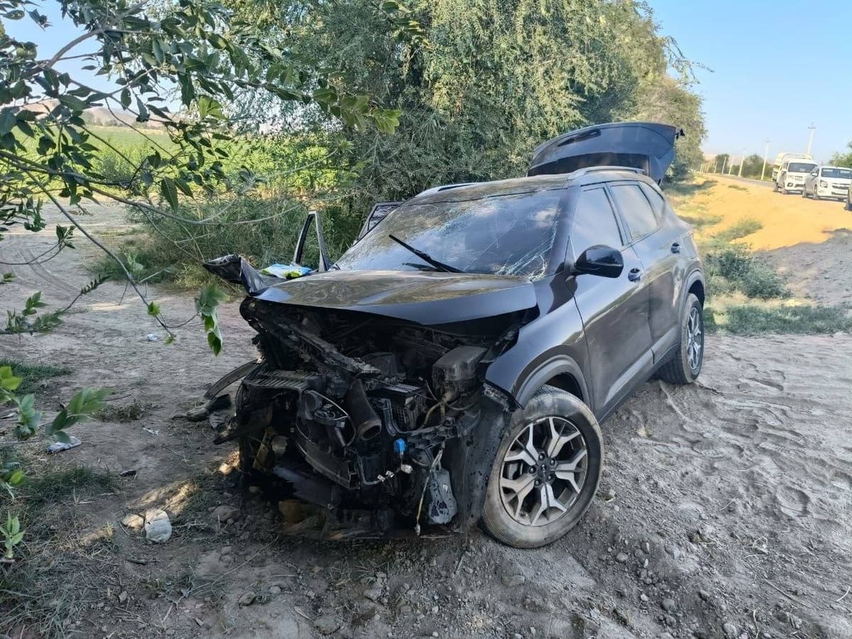 Хоким Зафарабадского района попал в ДТП — источник