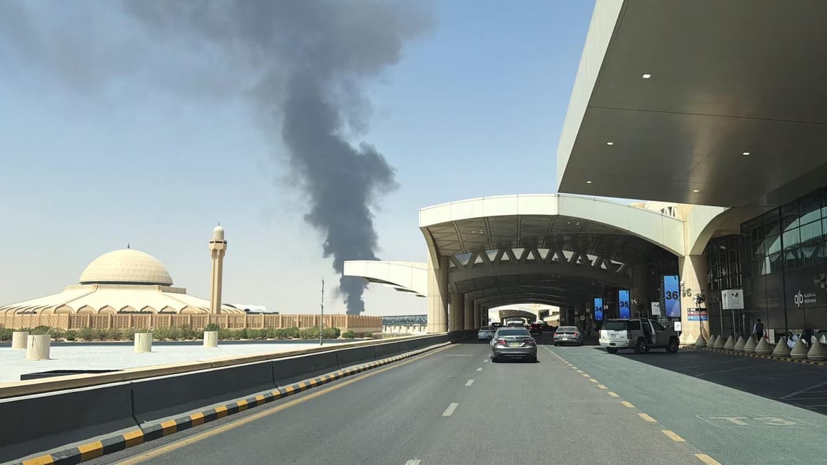 Husiylar Saudiya poytaxtiga raketa va dronlar bilan hujum qildi