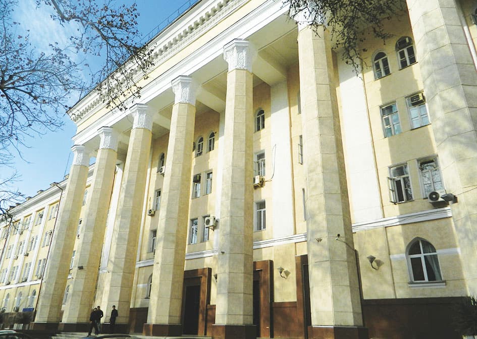 Ҳуллаи ҳунардан сўз