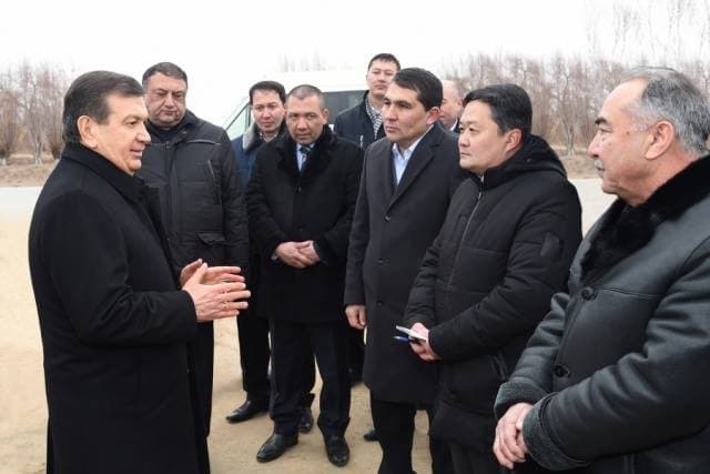 Mirziyoyev Qoraqalpog‘istonga tashrifi doirasida Xo‘jayli tumanida bo‘ldi