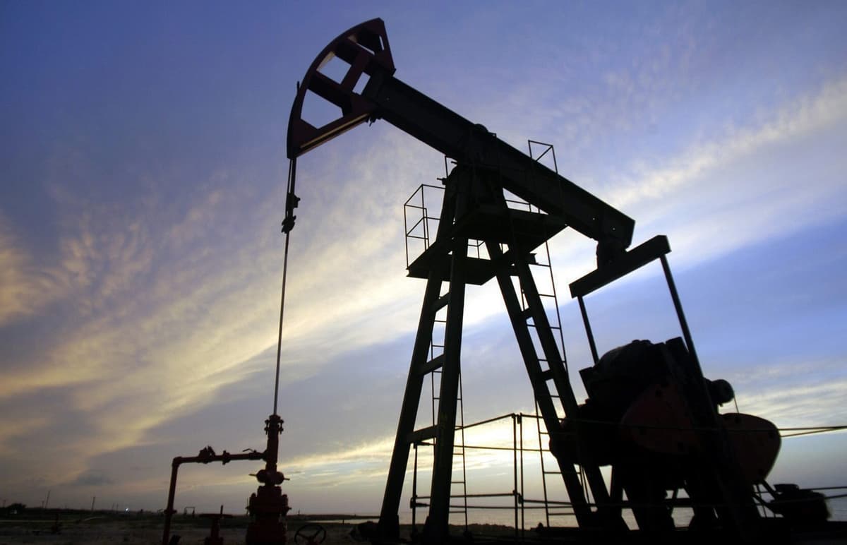 Brent нефти 5 фоизга арзонлашиб кетди