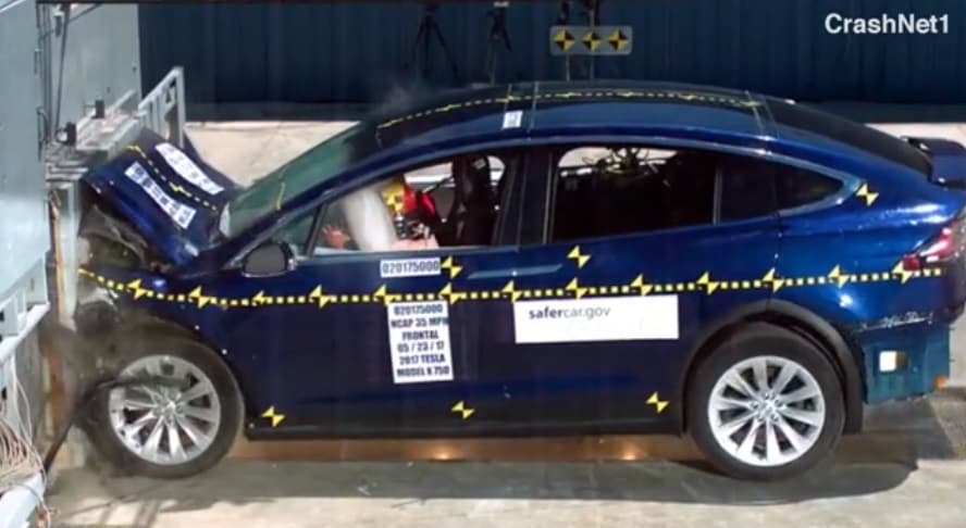 Tesla Model X ilk krash-testida eng yuqori baholarni oldi
