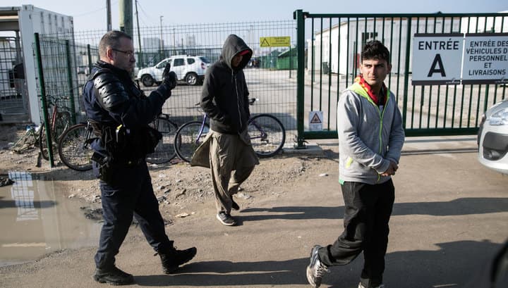 Polsha ichki ishlar vaziri Yevropadagi migratsiya siyosatini o‘zgartirish kerakligini aytdi