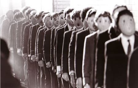 «Oliy ta'lim muassasalari diplom ishlab chiqarish dargohiga aylanib qoldi​»