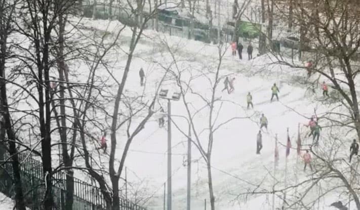 Vasiliy Utkin ko‘cha futbolini Rossiya chempionati uchrashuvi sifatida sharhladi
