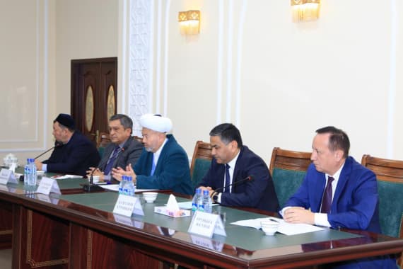 Diniy idorada Davlat maslahatchisi bilan uchrashuv bo‘lib o‘tdi