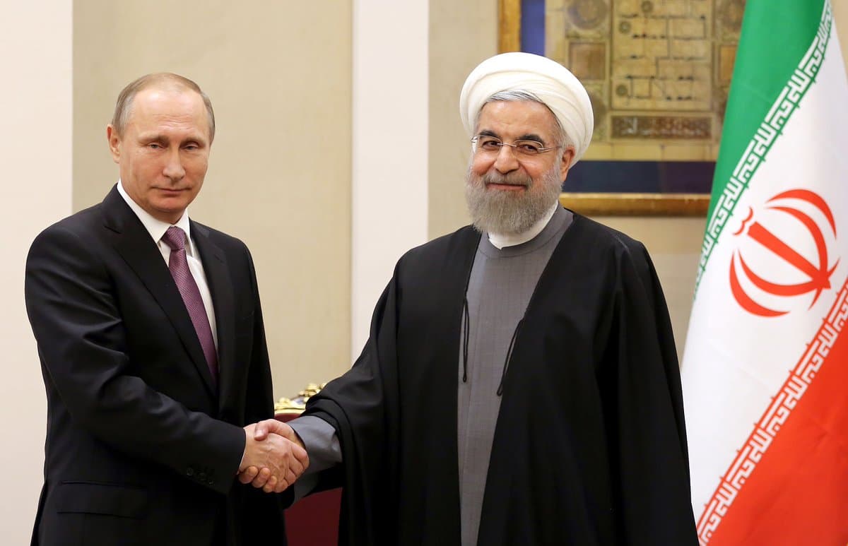 Tehrondagi uchrashuv: Rossiya, Eron va Ozarboyjon yo‘lboshchilari nima haqida gaplashishadi?