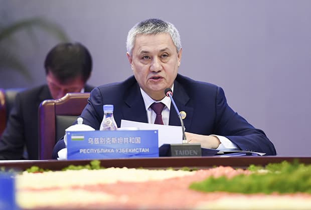 Rustam Azimov Moliya vazirligidan ketdi