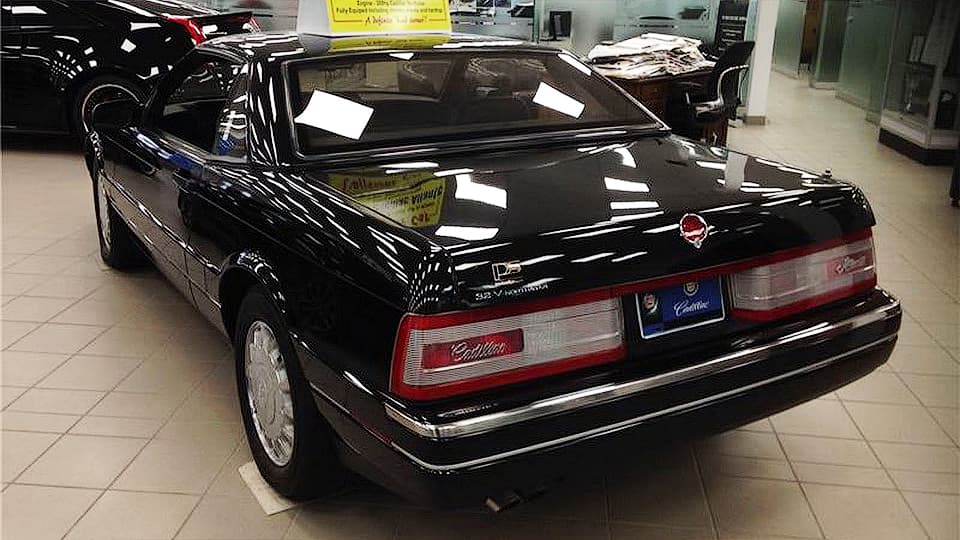 23 yillik umuman yo‘l yurmagan Cadillac topildi