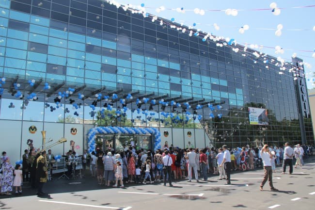 Qarshi oling! Toshkentda yangi supermarket: qulayliklar, chegirmalar, aksiyalar