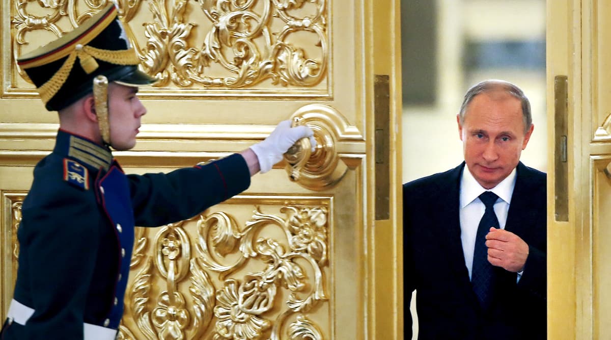Putin maxfiy razvedkadagi ish haqida gapirib berdi