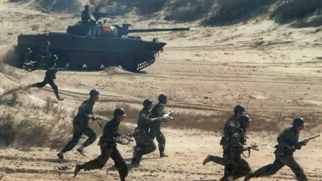 Xitoy Shimoliy Koreya bilan chegaraga 160 ming askarni ko‘chirdi