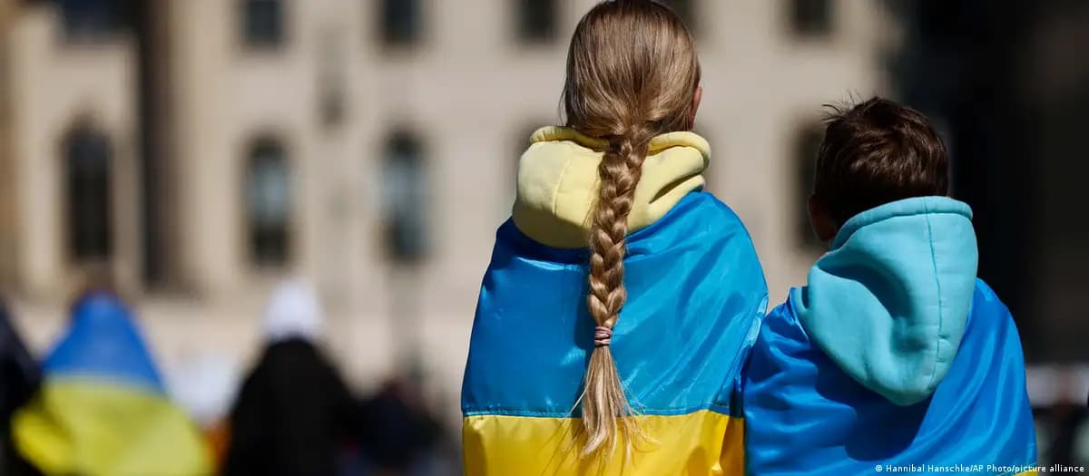 Ukraina Rossiya bosib olgan hududlardan yana 14 bolani qaytardi