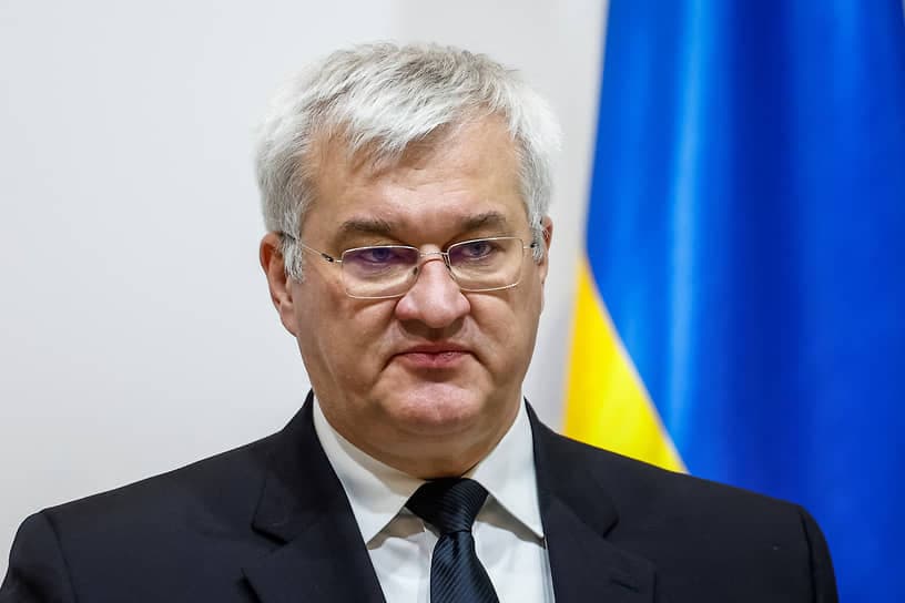 Андрей Сибига: Ҳеч ким Украинани таслим бўлишга мажбурлай олмайди
