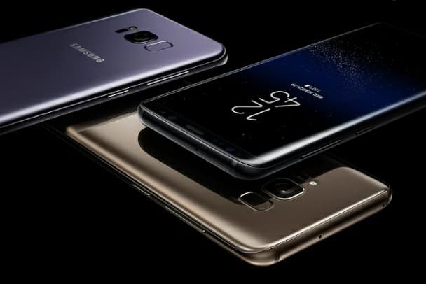 Samsung Galaxy S8 smartfoniga doir 10ta fakt