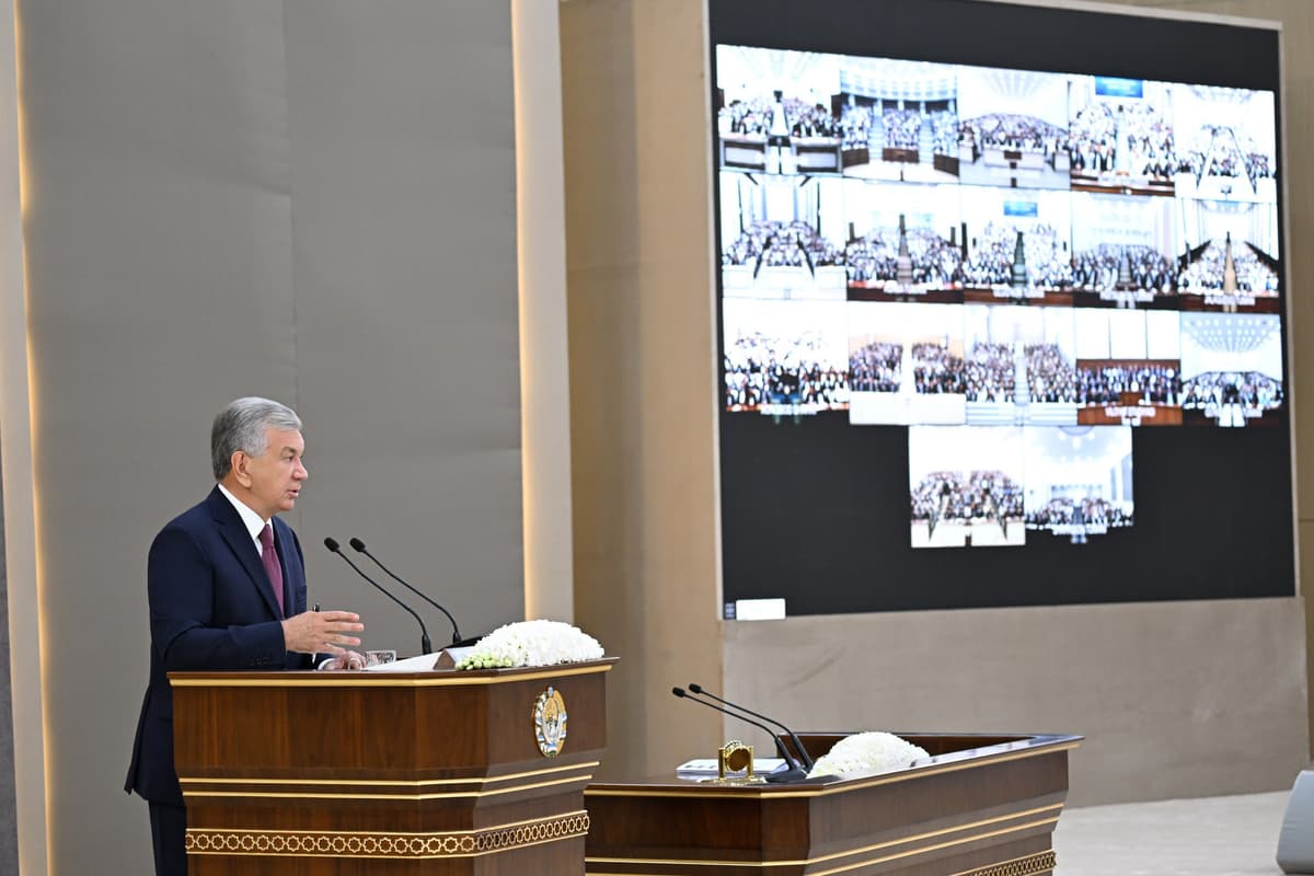 Uzbekistan, Kyrgyzstan to open new border crossing to boost cargo traffic