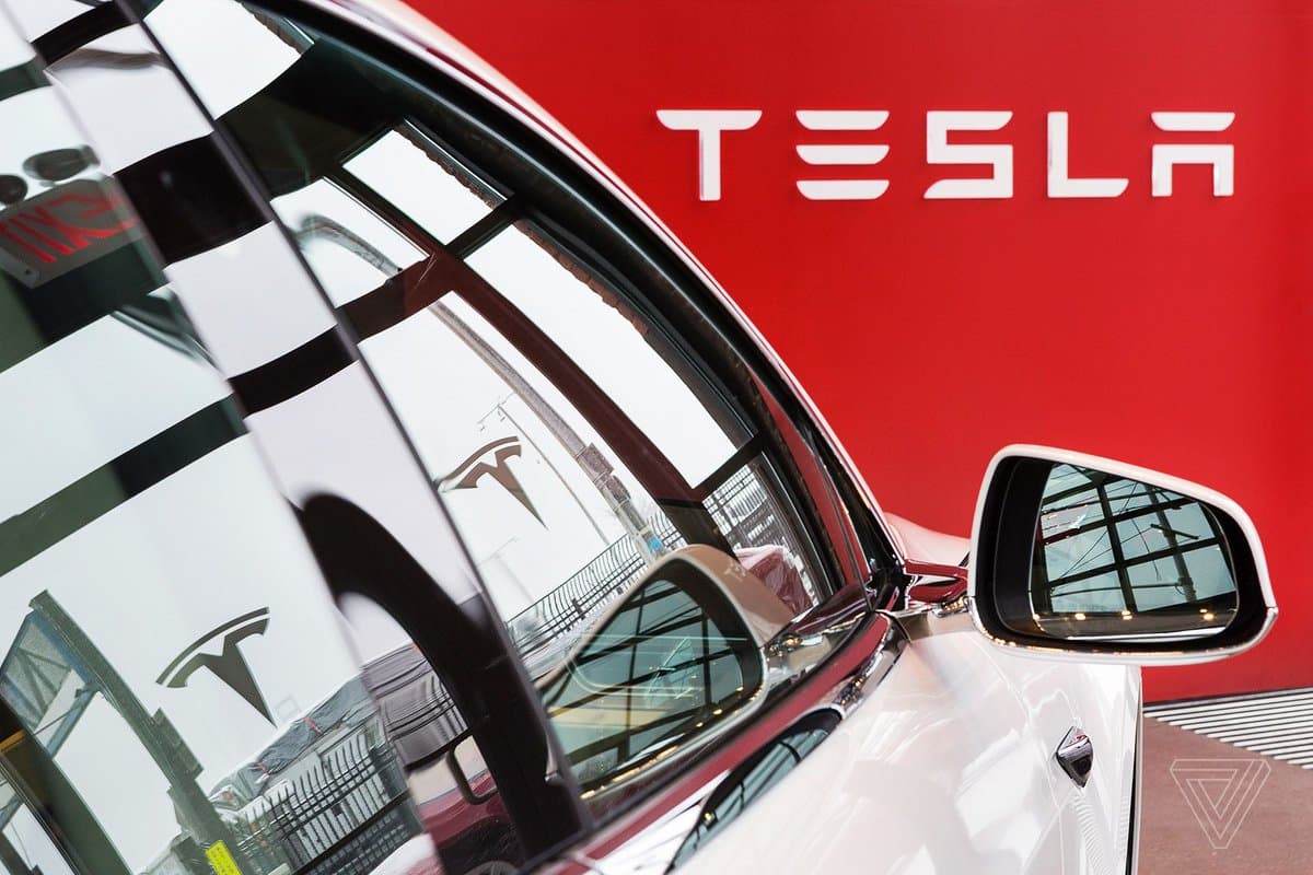 Tesla Xitoyda zavod quradi