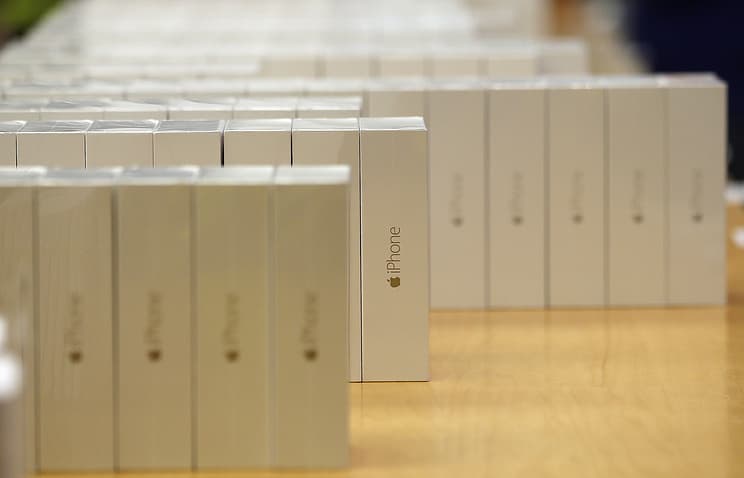 Apple qariyb 90 ming iPhone 6s smartfonini qaytarib olmoqda