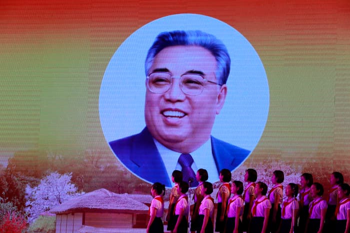 KXDR Kim Ir Sen tavalludi-Quyosh kunini keng nishonladi