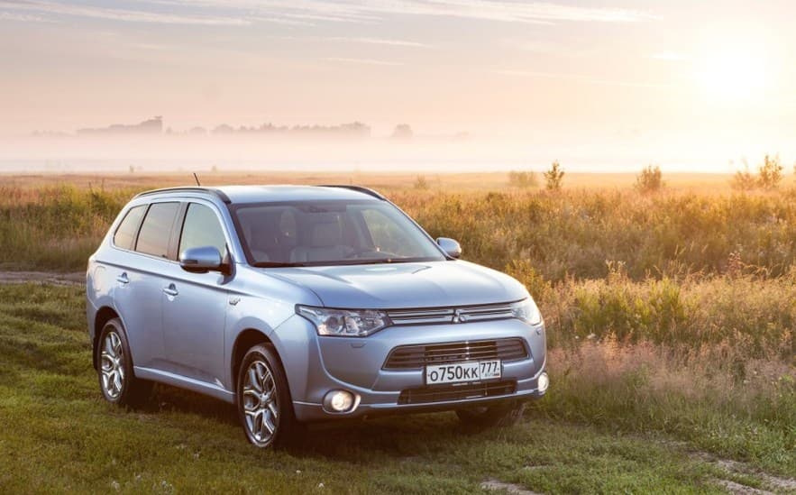 Mitsubishi Украинага 600дан ортиқ электр йўлтанламасларни тақдим этди