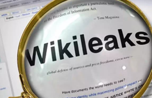 Wikileaks o‘z izdoshlarini AQShga kiberhujumlarni to‘xtatishga chaqirdi