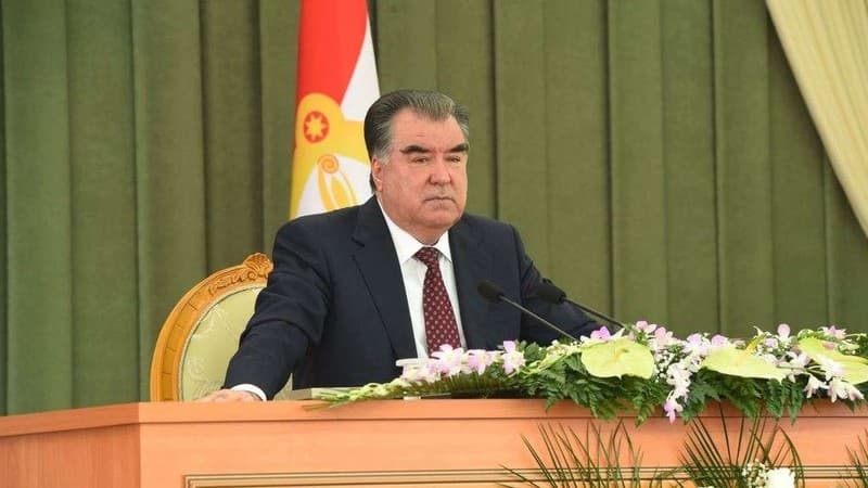 Tojikiston prezidenti davlat tuzilmalariga talab qo‘ydi