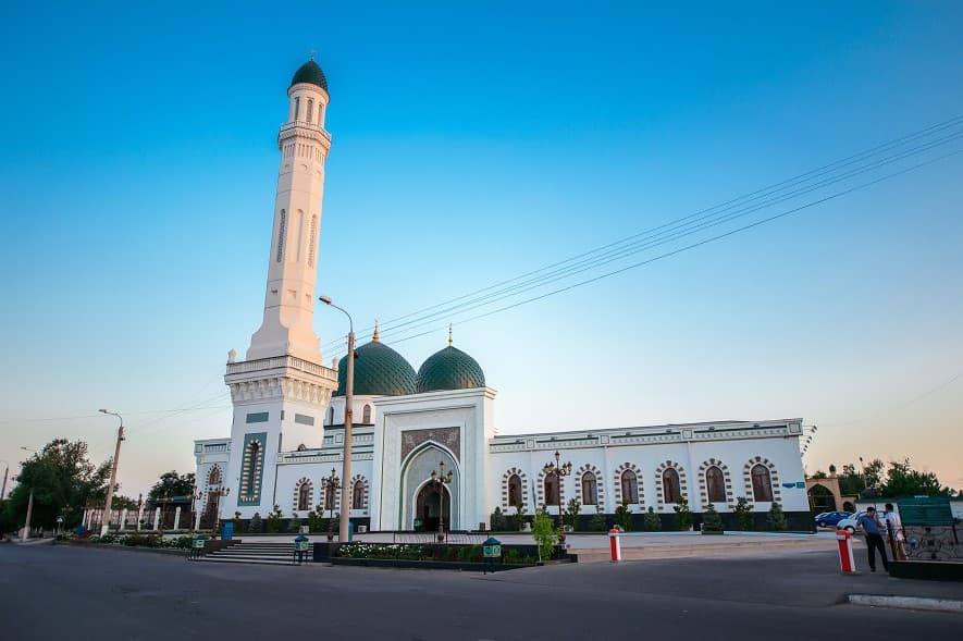 Shayx Zayniddin jome masjidi Ramazon oyiga tayyor