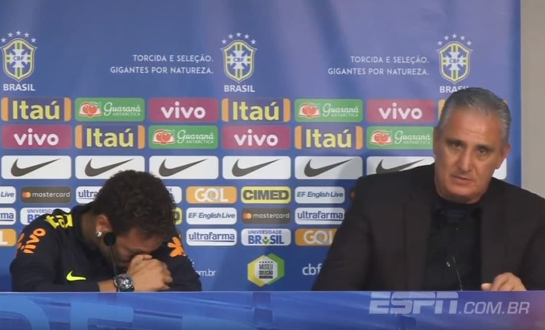 Braziliya bosh murabbiyi Neymarni yig‘latdi (video)