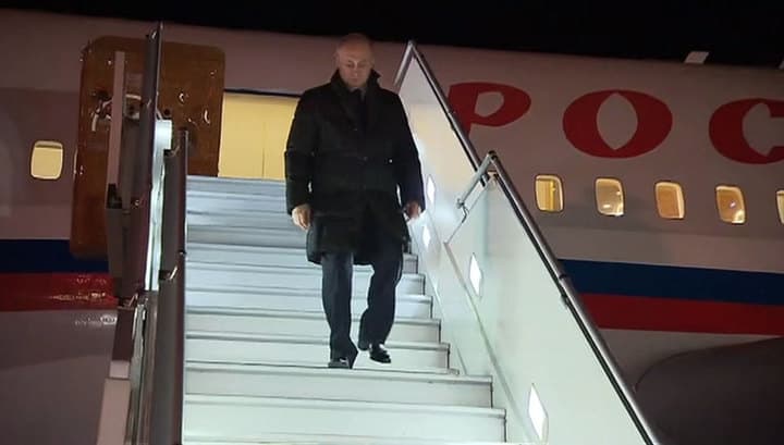 Rossiya prezidenti Ostonaga keldi