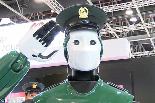 Dubayda robot-politsiyachilar qachondan ish boshlashi ma'lum 