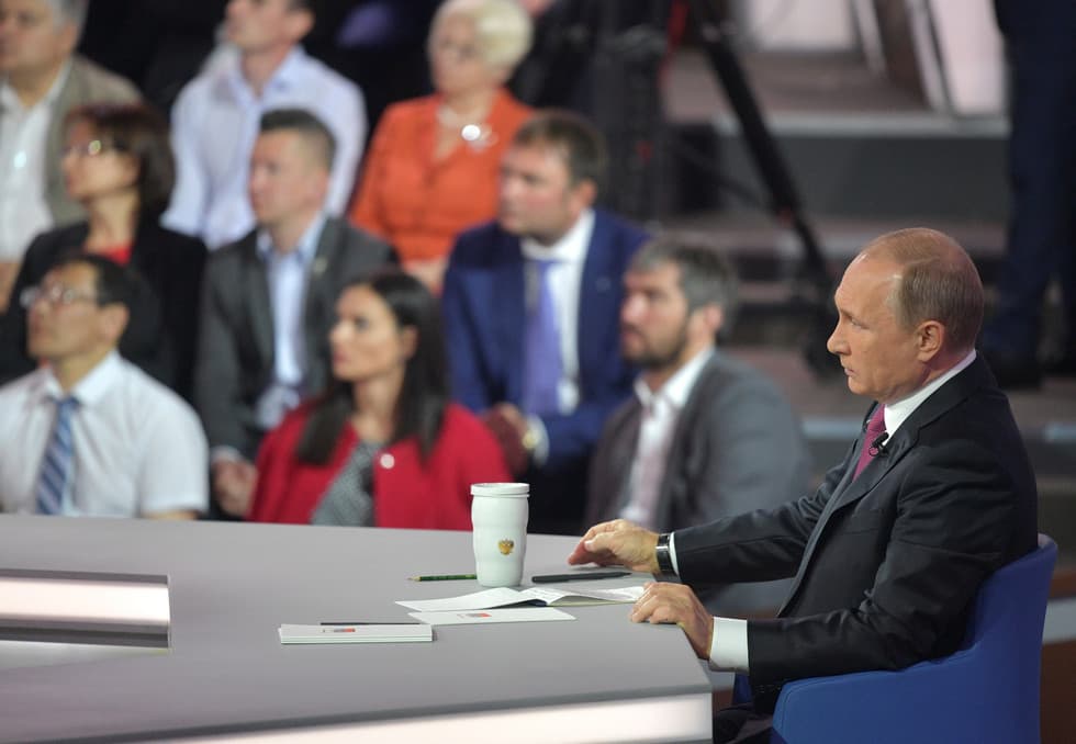 Putin o‘zining vorisi haqidagi savolga javob qaytardi