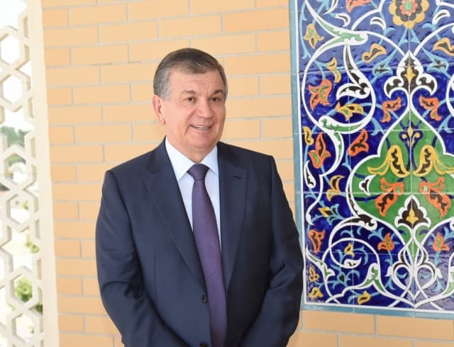 Shavkat Mirziyoyev: Yoshlar tarbiyasida shoshilmaslik kerak