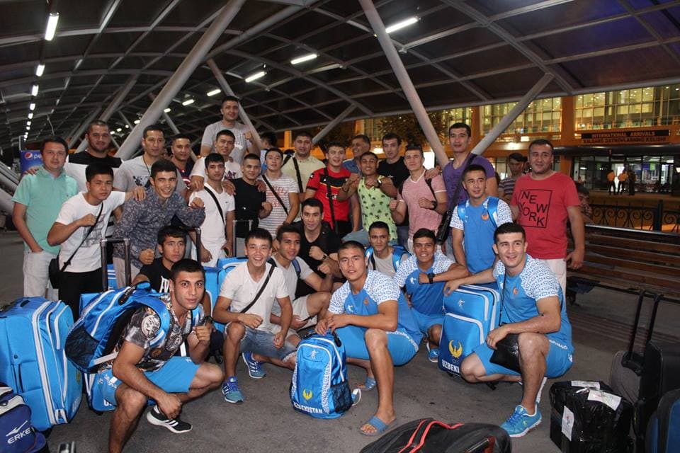 O‘zbekistonlik bokschilar Olimpiada o‘yinlariga qatnashish uchun Braziliyaga jo‘nab ketishdi