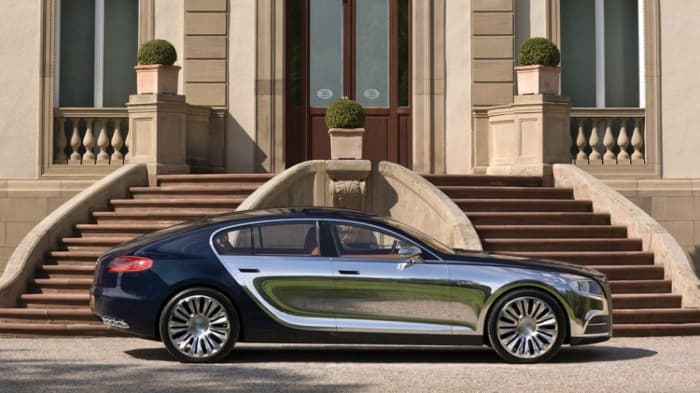 Bugatti supersedan ishlab chiqarish g‘oyasini muhokama etmoqda