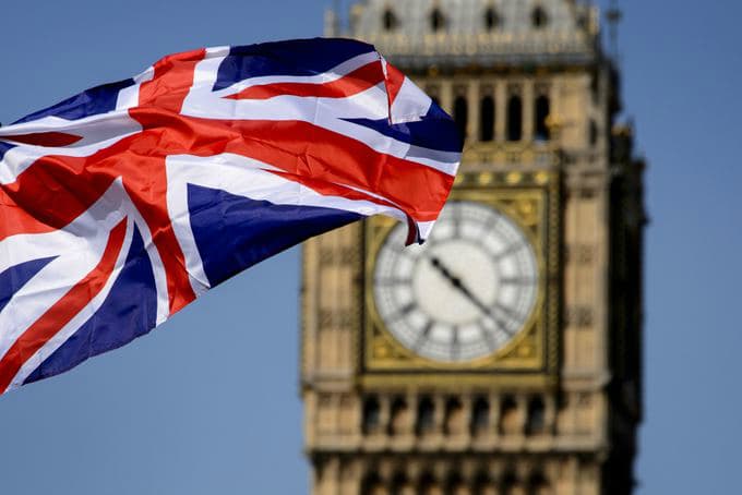 Britaniya parlamenti NATOni RF bilan muloqotni tiklashga chaqirdi