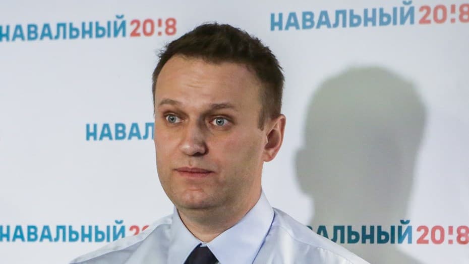 «Biz Pushkinni bilamiz». O‘zbekistonliklar fleshmob uyushtirib Navalniyga javob qaytarishmoqda