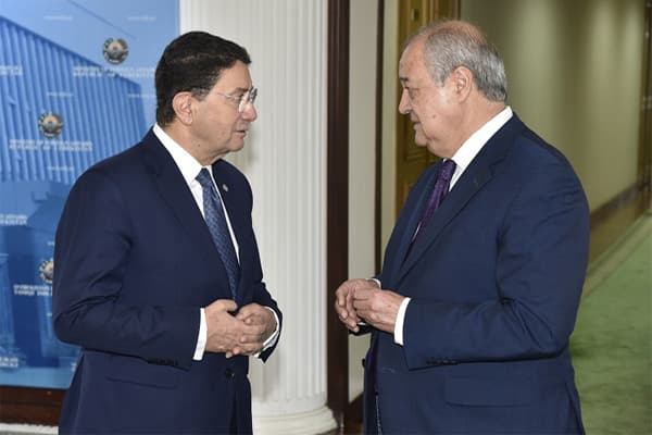 Abdulaziz Komilov UNWTO bosh kotibi bilan uchrashdi