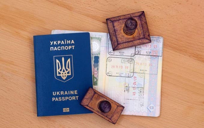 Nihoyat: ukrainaliklar YeIga vizasiz kira olishadi