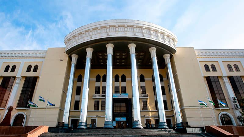 Битирувчилари энг юқори натижа кўрсатган олийгоҳлар рўйхати эълон қилинди