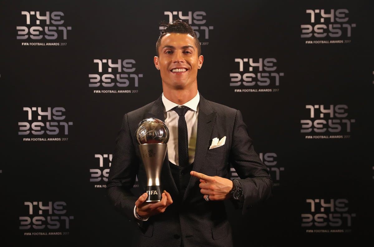 Ronaldu yana necha marta dunyoning eng yaxshi futbolchisi bo‘lish istagi borligini aytdi