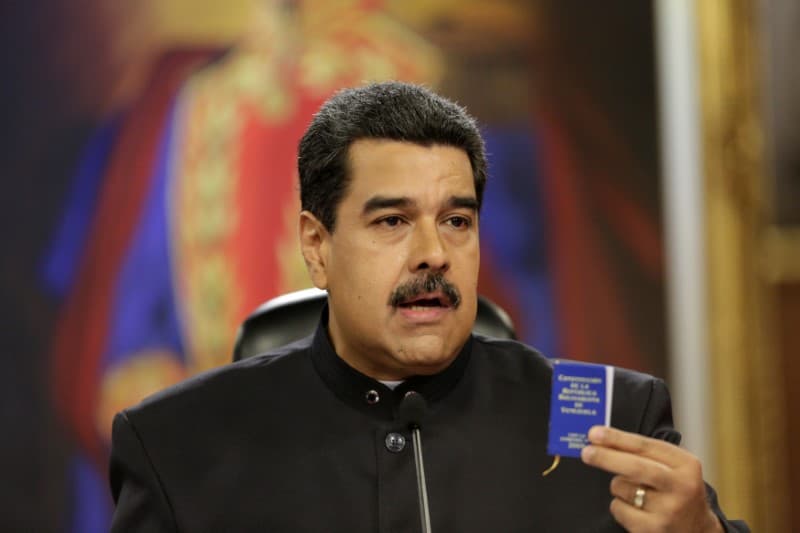 Venesuelada 7 mln kishi Nikolas Maduroga qarshi ovoz berdi