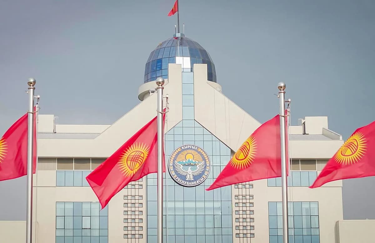 Qirgʻizistonda prezidentlik saylovi 27-yanvarga belgilandi