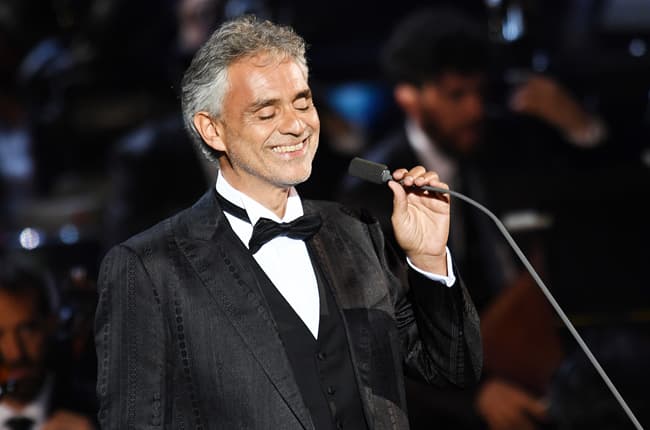 Andrea Bochelli Toshkentda konsert beradi. Homiy - Alisher Usmonov