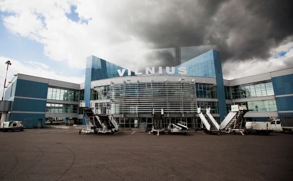 Litvada havo trevogasi eʼlon qilindi va poytaxt aeroporti yopildi