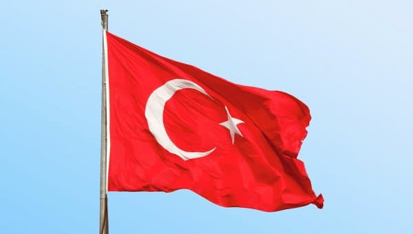 FT: Turkiya Rossiya bilan aloqalar yaxshilanishi ortidan Suriyadagi strategiyasini o‘zgartiradi