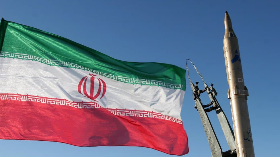 Эрон ўз ядро дастури бўйича музокаралар ўтказади