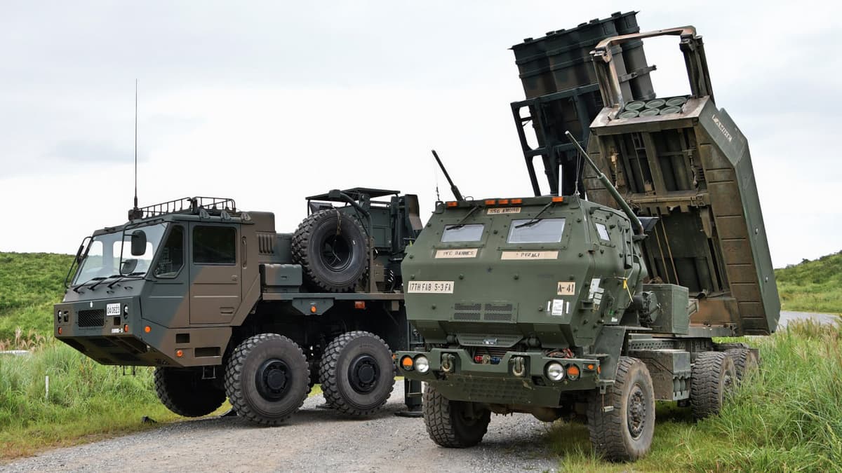 AQSh Kiyevga dronga qarshi tizimlar va HIMARS uchun raketalarni yuboradi