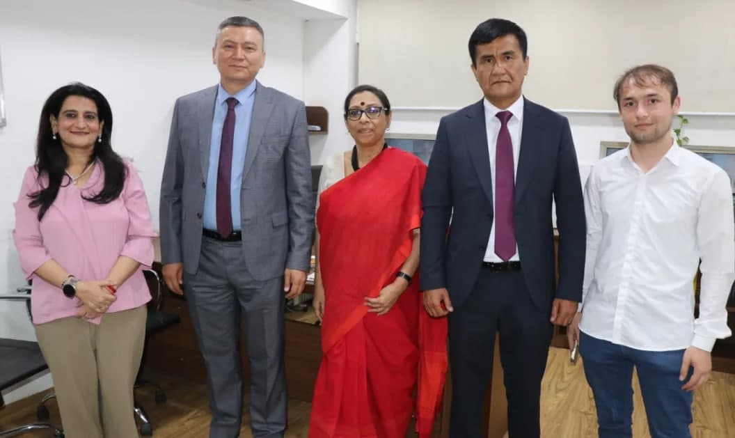 Union of Journalists of Uzbekistan and Press Club of India sign an MoC
